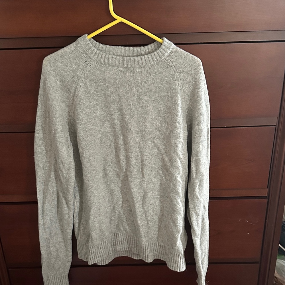 Patagonia Classic Gray Crewneck Wool Sweater for Men